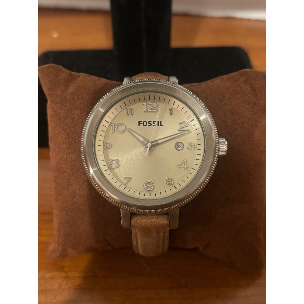 Fossil AM-4391 Women Watch Stainless Steel Tan Leather Band Date Window 10 ATM - Picture 3 of 6